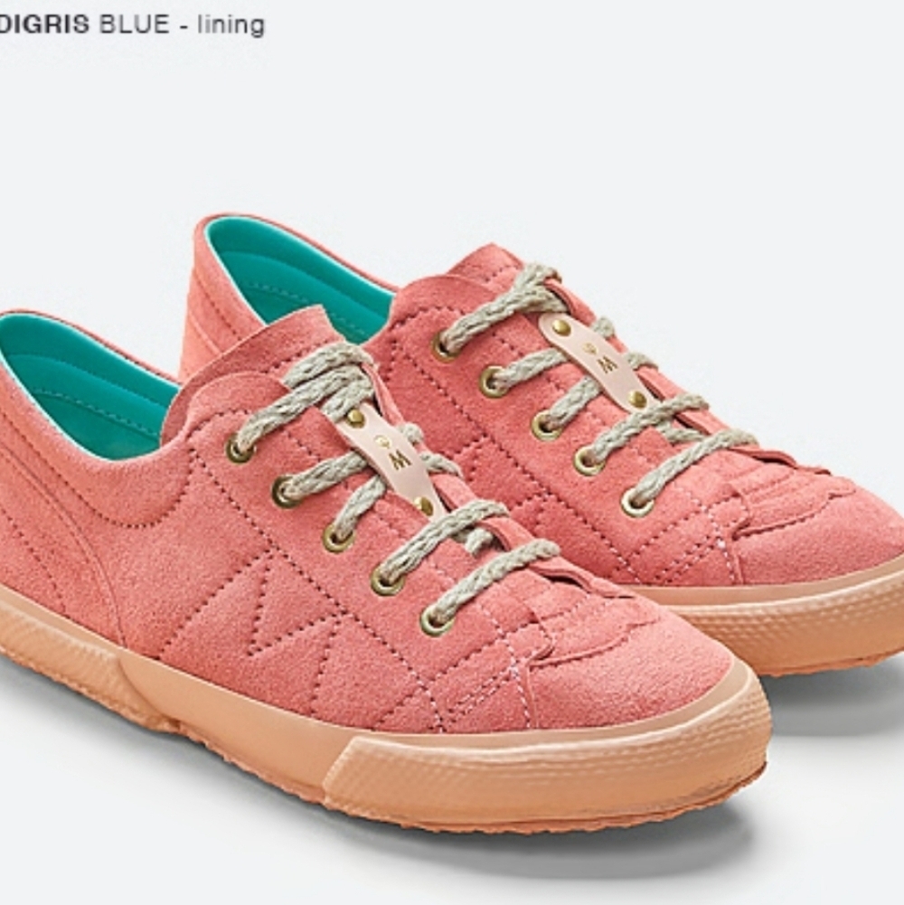 Metis London Pink Suede Sneakers